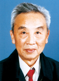 李季伦